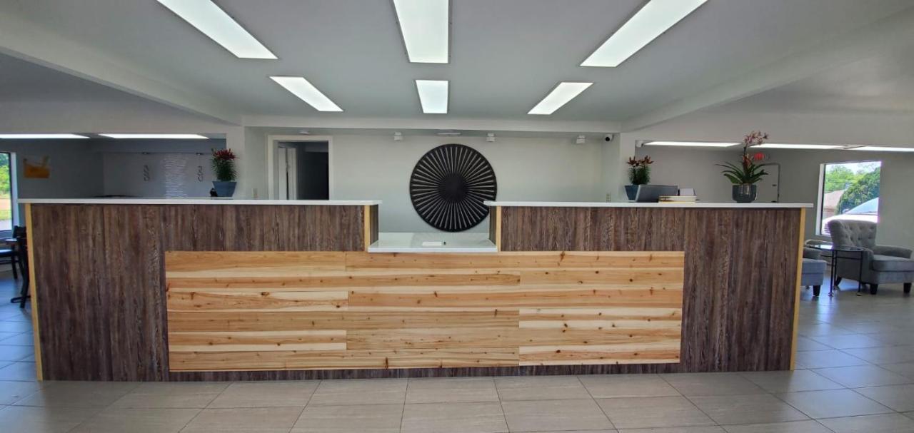 Excellent Inn & Suites Натчез Екстер'єр фото